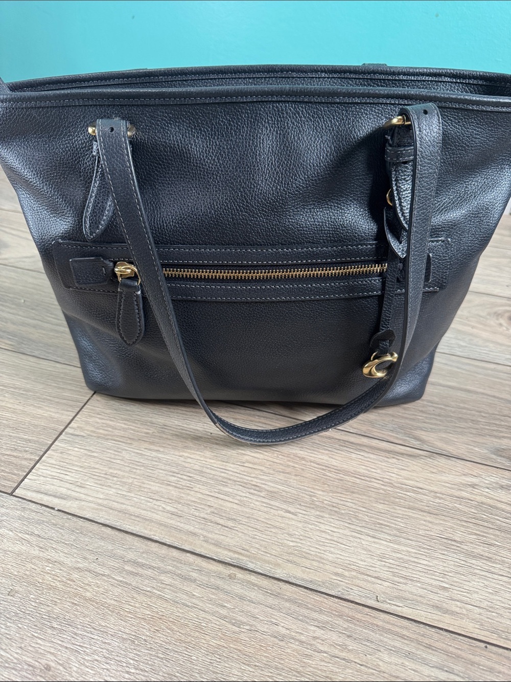 Coach Taylor shoulder bag